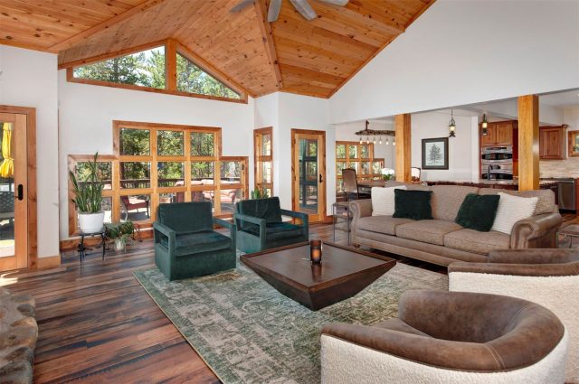 1631 Keystone Ranch Road photo 2