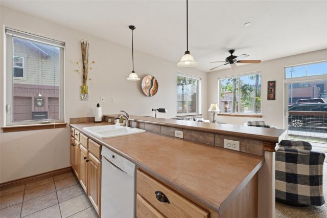 844 Blue River Parkway B1 photo 12