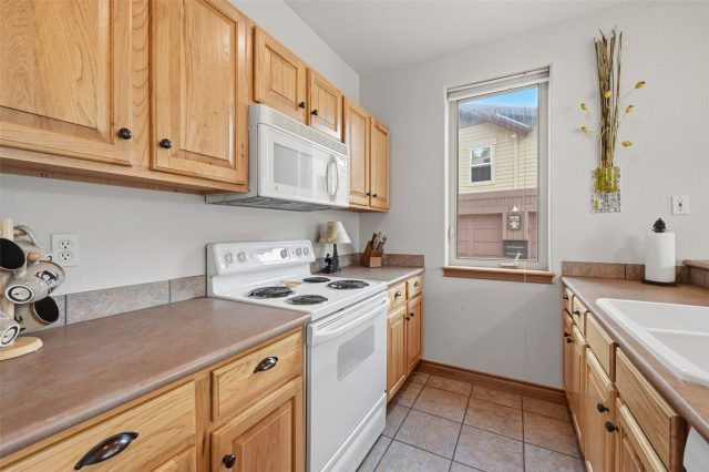 844 Blue River Parkway B1 photo 13