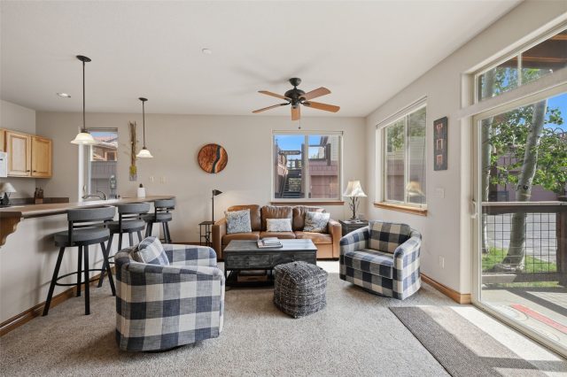 844 Blue River Parkway B1 photo 14
