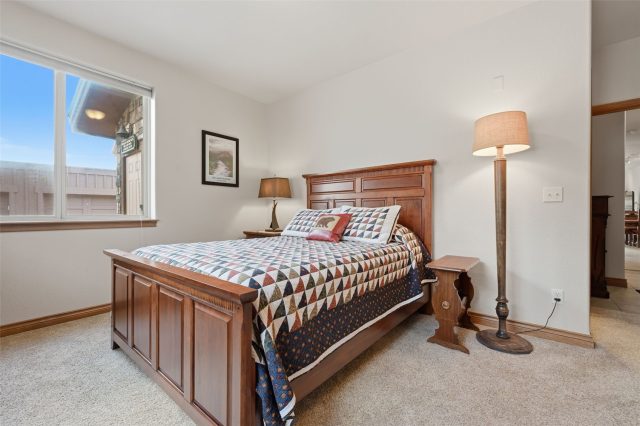 844 Blue River Parkway B1 photo 24