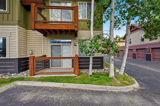 844 Blue River Parkway B1 photo 3
