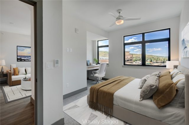 37 W 4th Street 306e photo 11