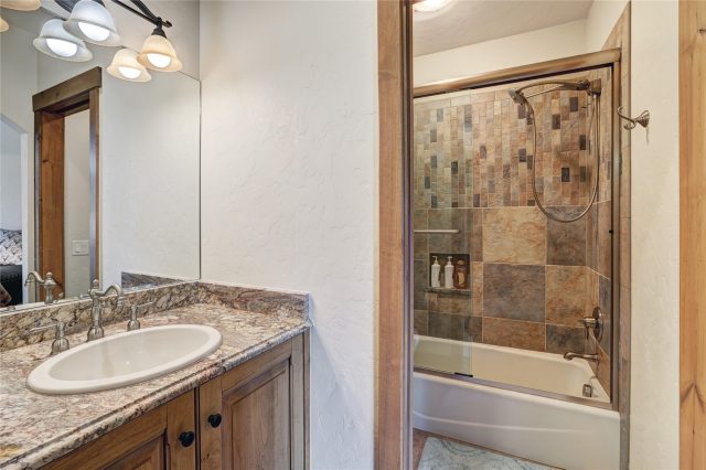 45 Lomax Drive photo 42