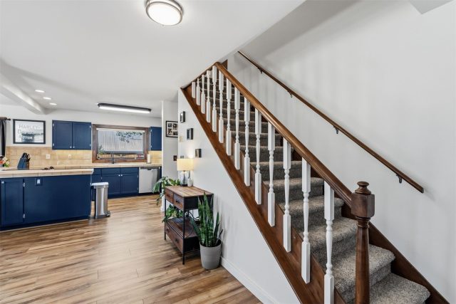 460 Clayton Road photo 12