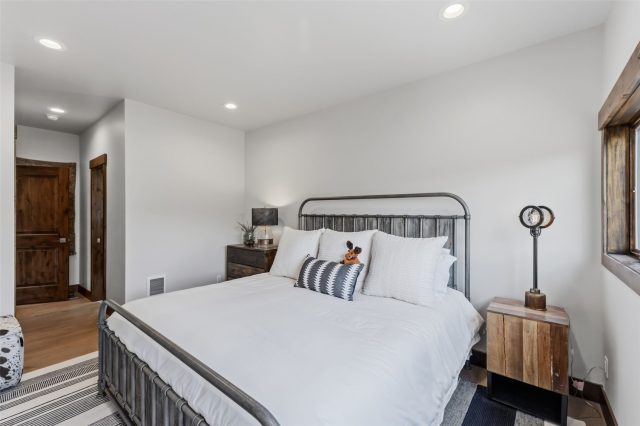 417 Summerwood Drive B1 photo 30