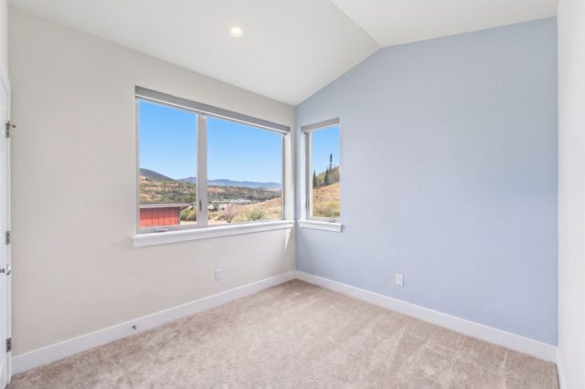 141 Haymaker Street photo 18