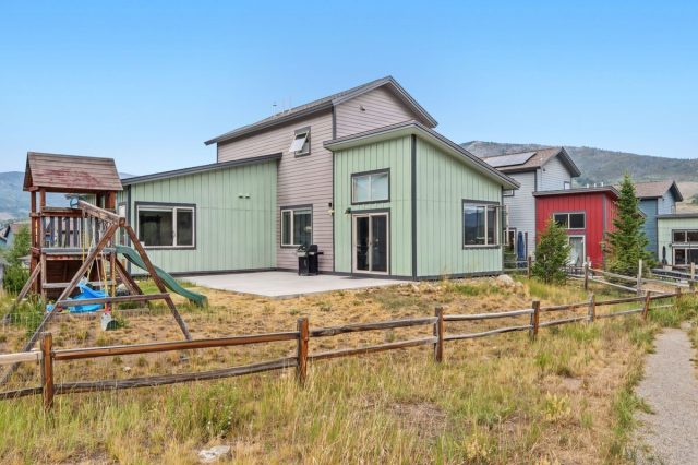 141 Haymaker Street photo 20