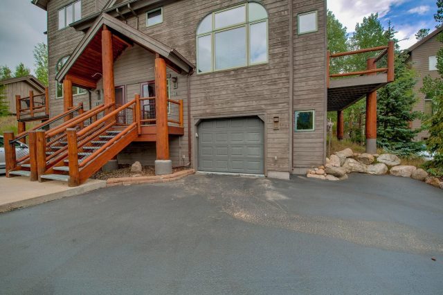 1817 Stellar Drive 1817 photo 2