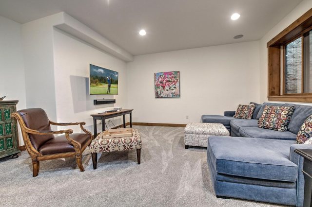 213 Frisco Street C photo 33