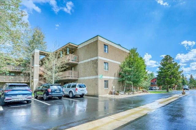 200 Granite Street 310 photo 32
