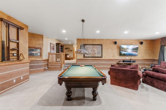 95 Riverwood Drive photo 28