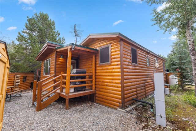 85 Revett Drive 40 photo 28