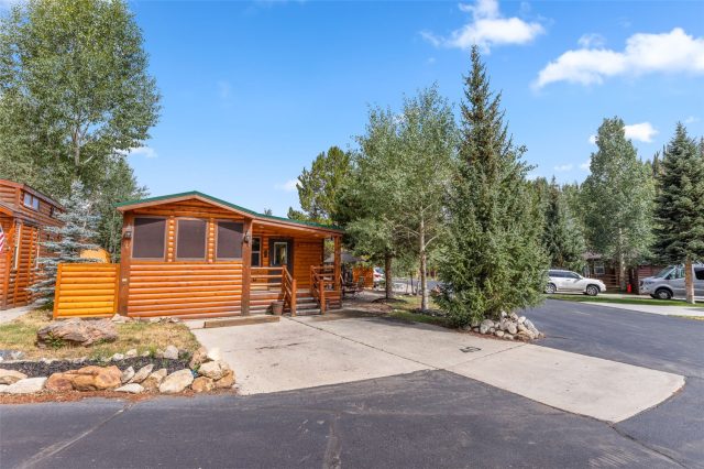 85 Revett Drive 40 photo 34