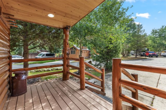 85 Revett Drive 40 photo 7