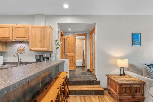 216 Pitkin Street 14 photo 12