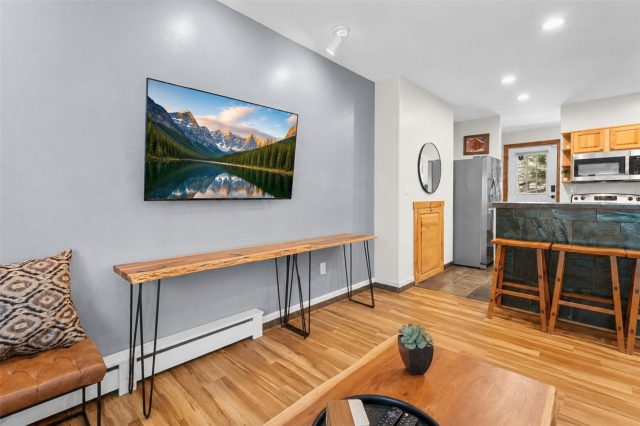 216 Pitkin Street 14 photo 7