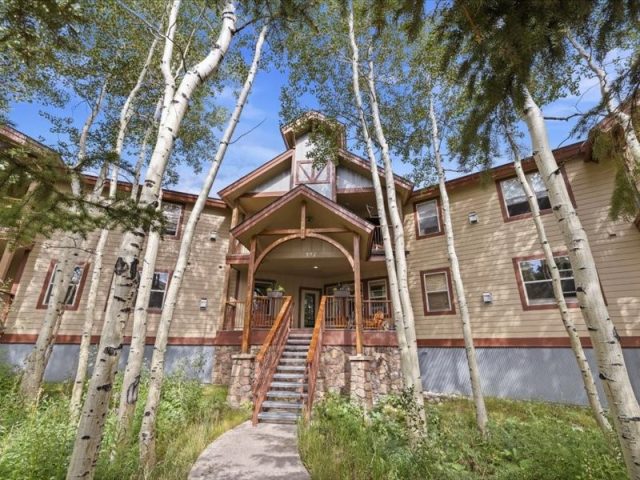 337 Streamside Lane 103 photo 2