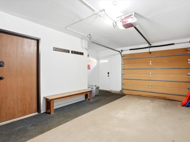 200 Primrose Path 15 photo 24