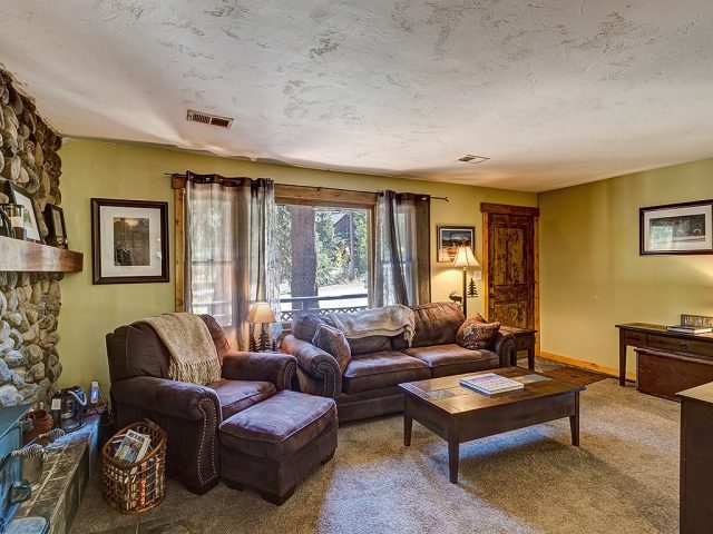 128 Starlit Lane photo 4
