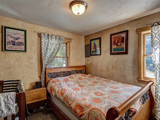 128 Starlit Lane photo 8