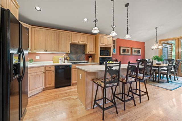 4 Hawn Drive photo 38