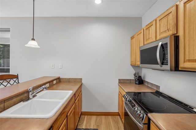 846 Blue River Parkway C3 photo 10