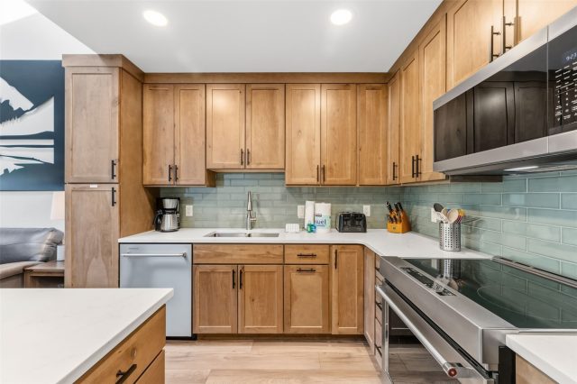 855 S 5th Avenue 376 photo 5