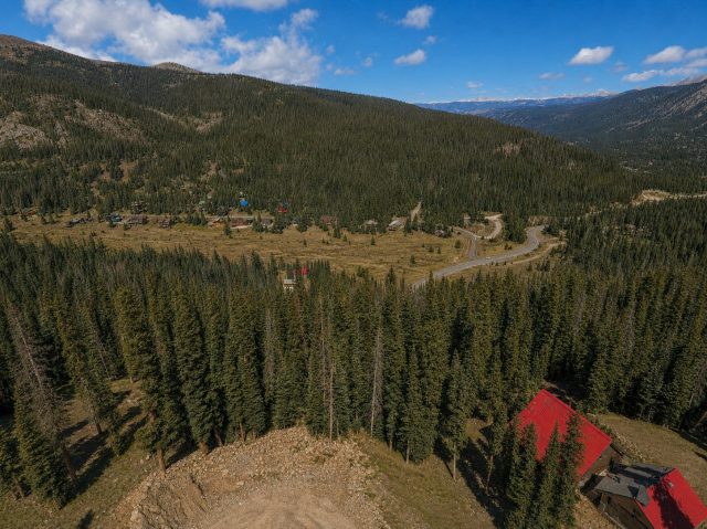 450 Quandary View Drive photo 3