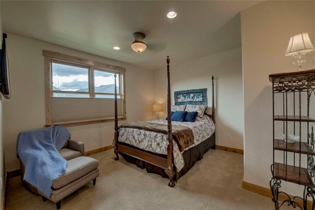 160 Stonefly Drive photo 35