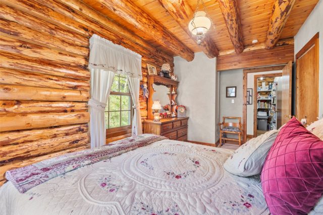 192 Johnson Road photo 35
