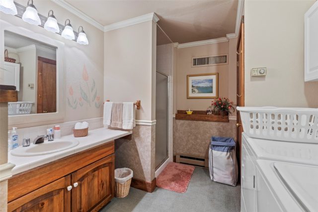192 Johnson Road photo 42