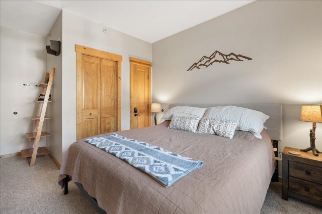 164 Copper Circle 502 photo 16