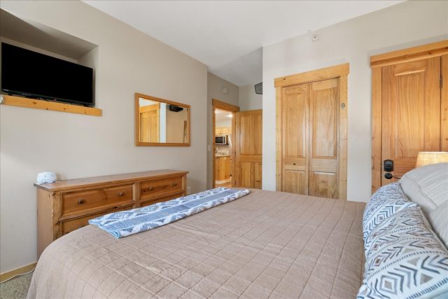 164 Copper Circle 502 photo 17