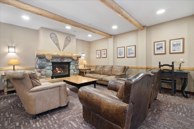 164 Copper Circle 502 photo 30