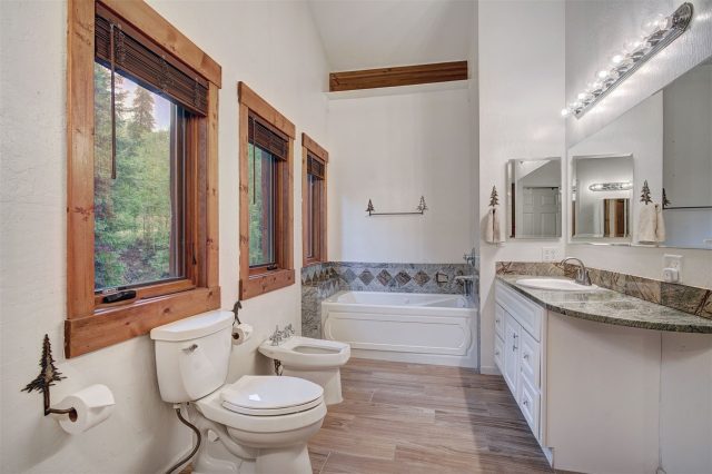 87 Wagon Road photo 44