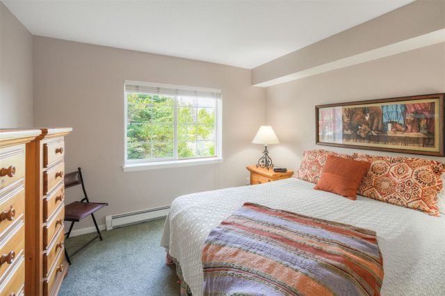 93 Pelican Circle 802 photo 10