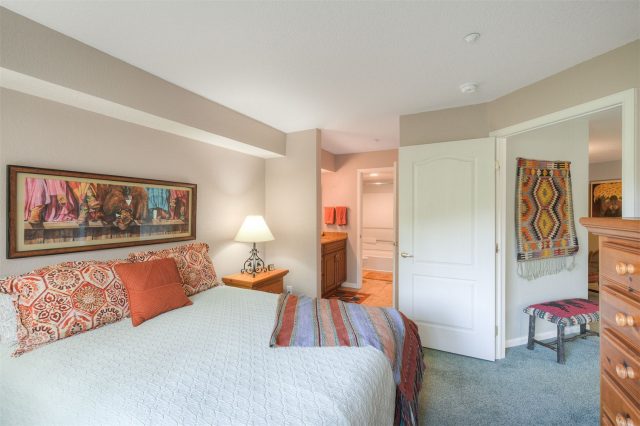 93 Pelican Circle 802 photo 11