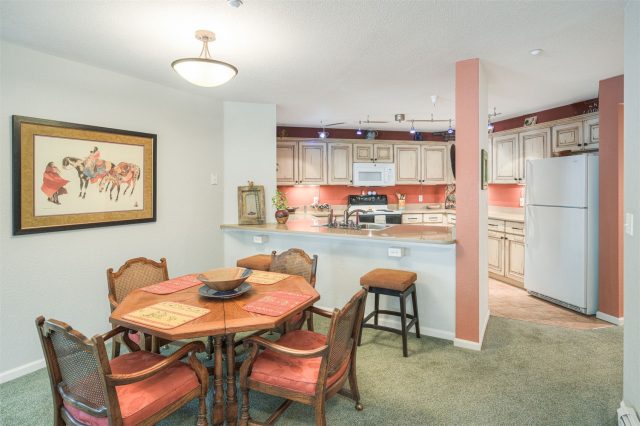 93 Pelican Circle 802 photo 5