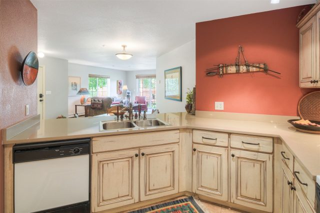 93 Pelican Circle 802 photo 9