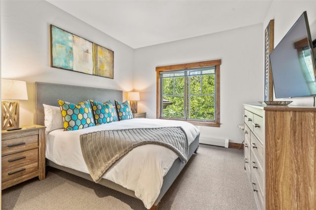 63 Mountain Thunder Drive 305 photo 10