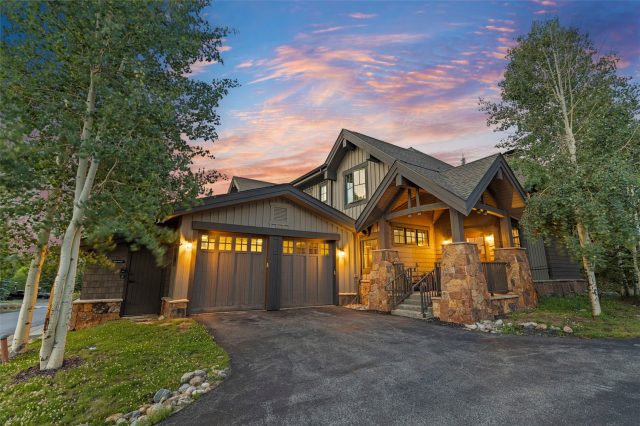 Townhome in Mountain Thunder Lodge, Breckenridge, CO (MLS S1070868)