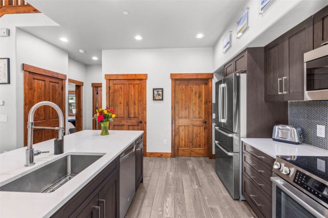63 Mountain Thunder Drive 305 photo 6