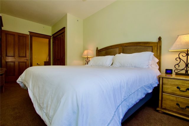 176 Copper Circle 309 photo 14