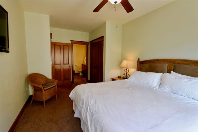 176 Copper Circle 309 photo 16