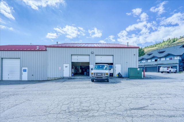 365 Warren Avenue 208/209 photo 4