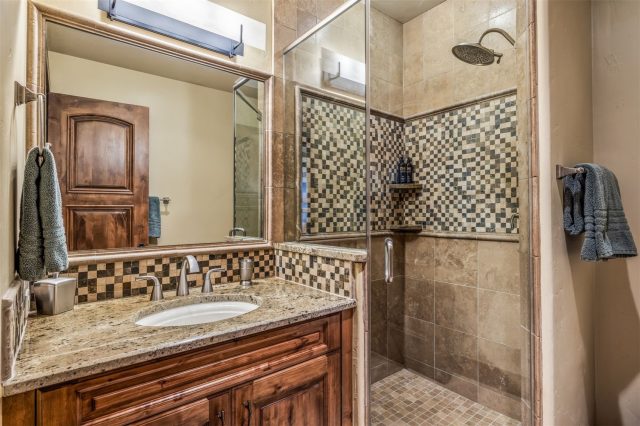 345 Peerless Drive photo 36