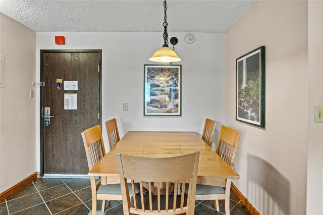 611 Village Road 23240 photo 13