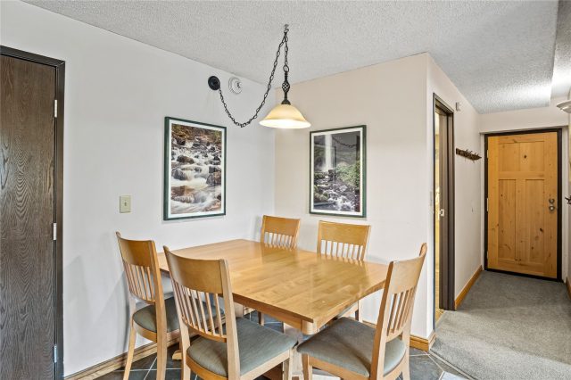 611 Village Road 23240 photo 14