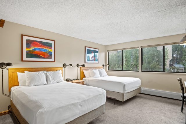 611 Village Road 23240 photo 20